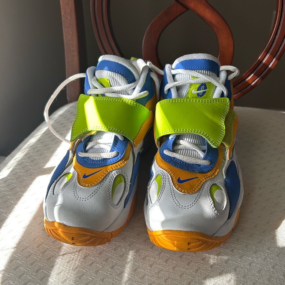 Nike Air Speed Turf